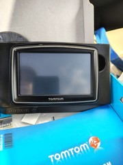TomTom 335XL GPS Receiver United States- Touchscreen￼ Car Plug. Near Mint