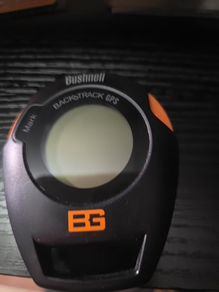 Bushnell Backtrack Personal GPS Wayfinder With Cord