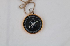 1.5″ ANTIQUE REPLICA ORNATE POCKET COMPASS~RING~GOLDISH COPPER~METAL~3/8″THICK