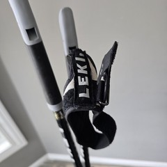 Leki Spin Walking Pole Ski Poles 100-130 Trekking Pole Only W/Sleeve