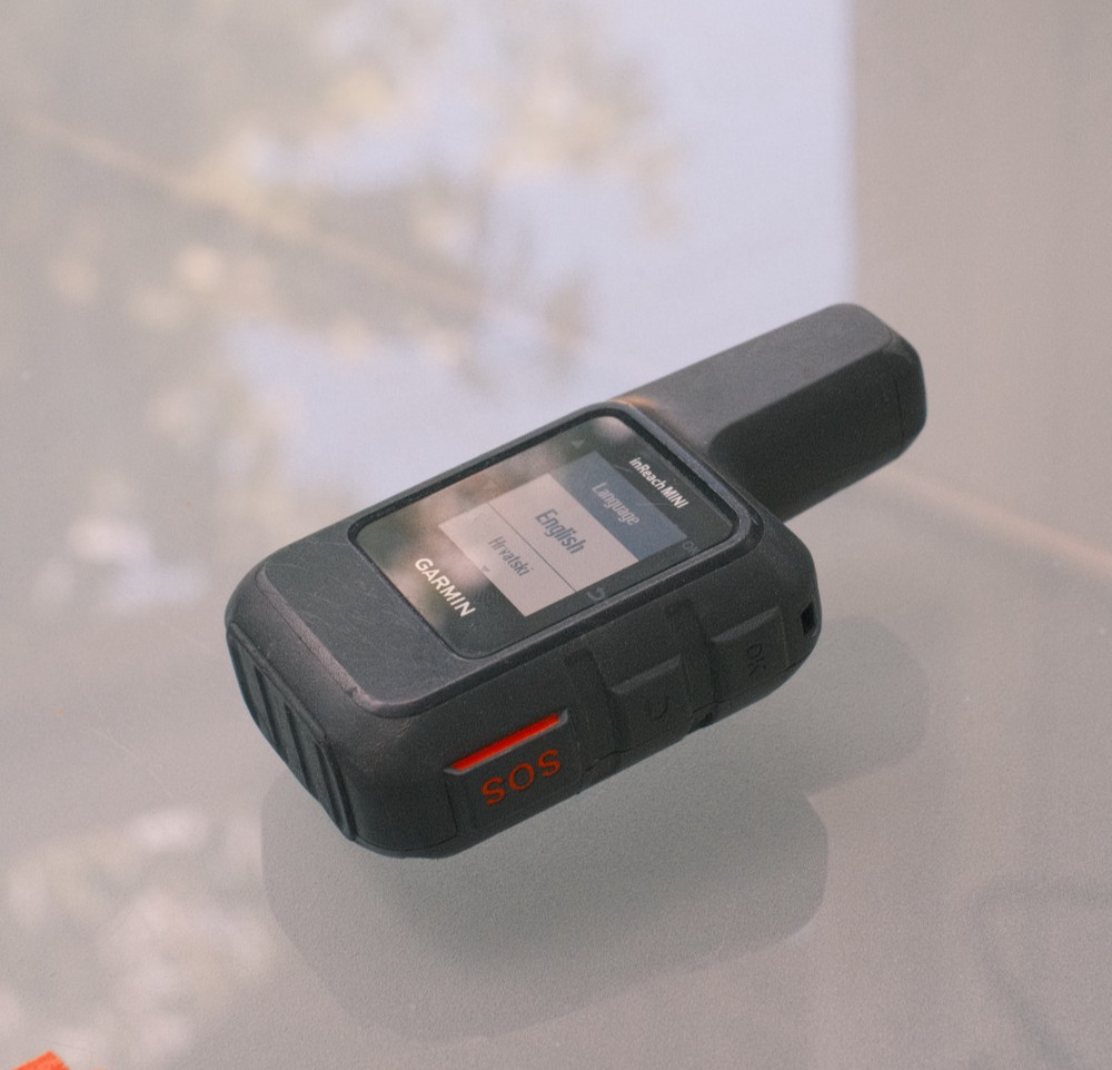 Garmin Inreach Mini Gen 1 satellite communicator GPS messenger backpacking