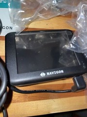 Navigon 2000S Portable GPS Navigation System w/ mount Bracket and Plate Easy NIB