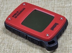 NEW Bushnell Backtrack GPS D-Tour Handheld GPS Unit 360300 Compass Altimeter