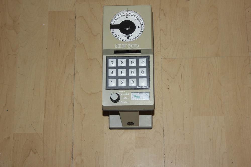 Digital Handheld Radio Direction DDF 300 Ritchie Bearing Compass Radio Location (like GPS)