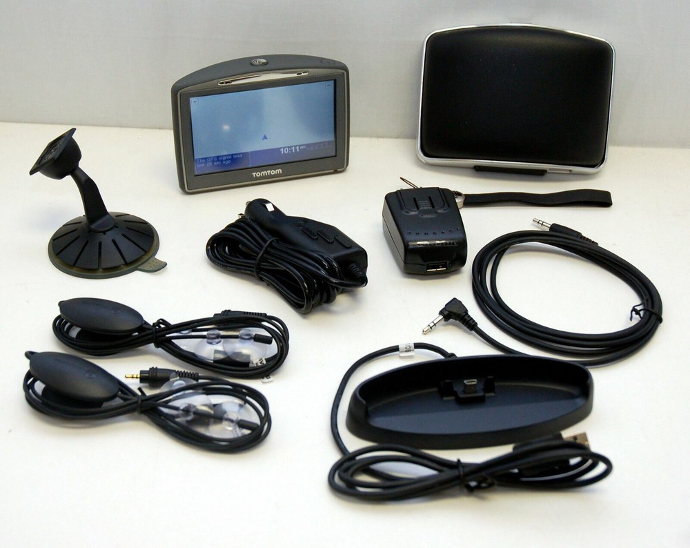 TomTom GO 920T TRAFFIC Portable GPS Navigator 920-T USA/Canada/EUROPE Maps WTE B