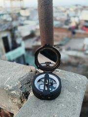 Navigational Aluminum Brunton Pocket Transit Compass With Leather Case 2 Inch