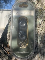 Eddie Bauer Zipper Pull Compass 🧭