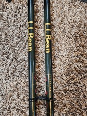 LL Bean / LEKI Collaboration Trekking Poles Set of 2 w/ Tip Covers