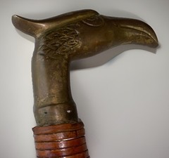 VINTAGE BRASS EAGLE HEAD WALKING CANE HANDLE WITH WOODEN STICK 36” TALL