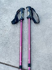 Set of Alpine Design Twistlock Trekking Poles 47-57Inches .. 8W
