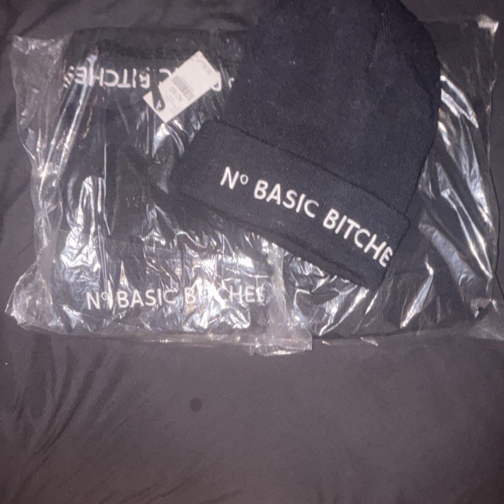 Beanie Hat unisex One Size fits.