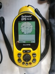 DeLorme Earthmate GPS PN-20 Camping, Hiking, Kayaking GPS Compass Bundle