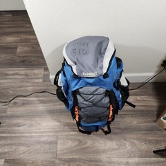 Eureka GetAway 3900 Intrenal Frame 28″ Hiking Camping Backpack w/ Rain Cover