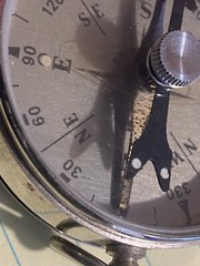 VINTAGE WEST GERMAN EDGE MARK Liquid Filled Compass GLASS & CHROME -GLOW IN DARK