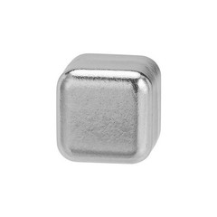 Titanium Beverage Chiller Cubes 27mm Set of 6 with Clip for Fast Cooling