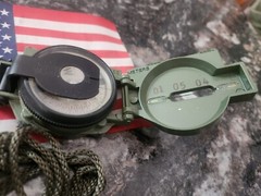 NOS 2001 USmade USGI Survival Cammenga Model 3H TritiumLensatic Magnetic Compass