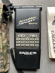 🇺🇸Eagle AccuNav Sport Portable GPS W/Camouflage Storage Bag Manual🇺🇸