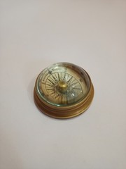 Vintage Brass Pocket Compass Nautical Maritime Navigation Antique Style Desk