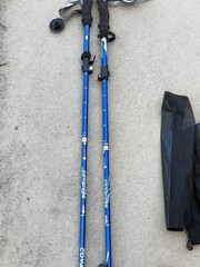 Sets of Covacure Trekking Poles 110-130CM Blue .. 9X
