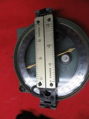 Vintage LEUPOLD Forester Compass Model A # 6675-00-B92-0107- Used