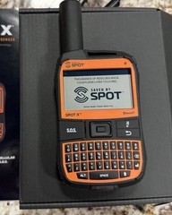SPOT X Satellite Messenger GPS Tracker (Model: SPOTX-B) w/ Keyboard – Apocalypse