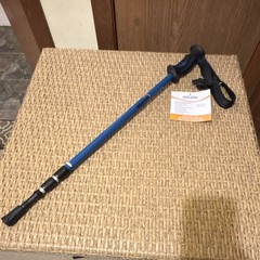 Bass Pro Shops Eclipse Adjustable Shock-Absorbing Trekking Pole 25-53 Blue/Black