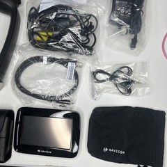 Navigon NVG 7100 Automotive Navigation Unit GPS W/ Case – With Cords
