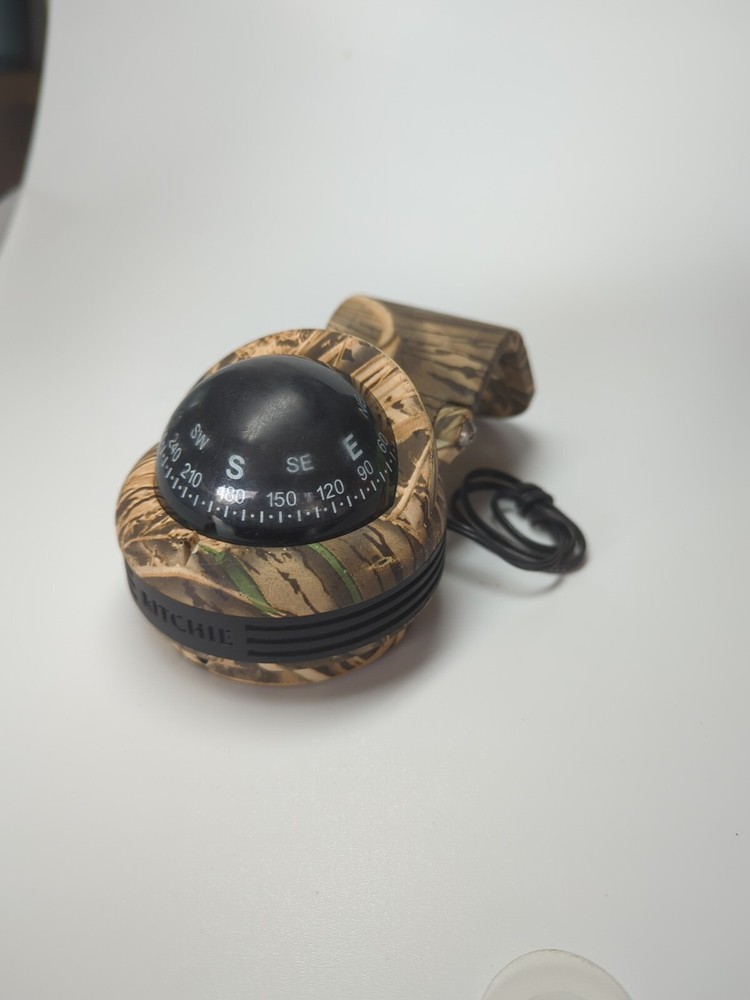 Ritchie Trek Compass Rare Camouflage TR-31S Illuminated With Bracket Excellent