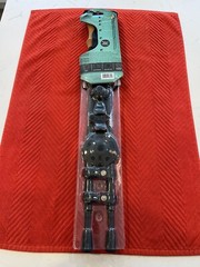 NEW! Cascade Mountain Tech 100% Carbon Fiber Quick Lock Trekking Poles Cork Grip