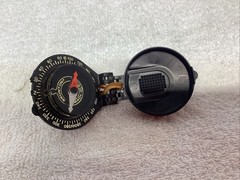 VINTAGE BRUNTON POCKET COMPASS RARE