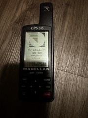 Magellan GPS 315 Handheld Navigator With Case – Powers On, Missing Screen Lines