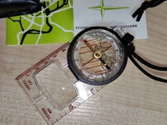 USSR Soviet Sporting Liquid Scout Compass with Magnifier Ruler Kompass, NEW