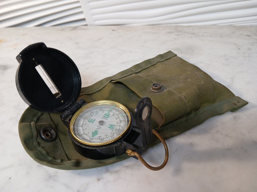 Lensatic Engineer Compass Vintage Navigation Tool with pouch