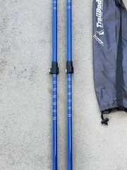 Set of Trail Buddy Trekking Poles 105-135CM Blue .. 10M
