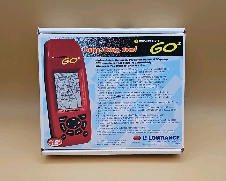 LOWRANCE I FINDER GO2 HANDHELD GPS Personal Mapping GPS 16 channel Red w/box