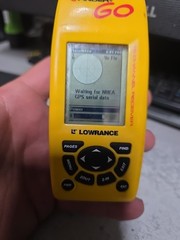 Lowrance iFinder Go 16 Channel Receiver Yellow, Powers On No Instructions