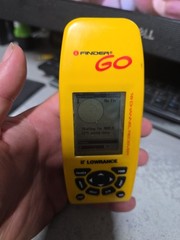 Lowrance iFinder Go 16 Channel Receiver Yellow, Powers On No Instructions