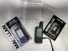 Magellan Handheld GPS 300 2.2-Inch Portable Satellite GPS Navigator TESTED – NOS
