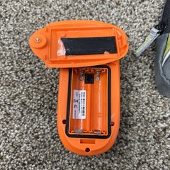 Magellan eXplorist 100 handheld GPS receiver And Case Tested