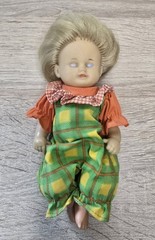 Toy doll, vinyl doll, Schildkröt Doll, 17 cm, collector’s original vintage