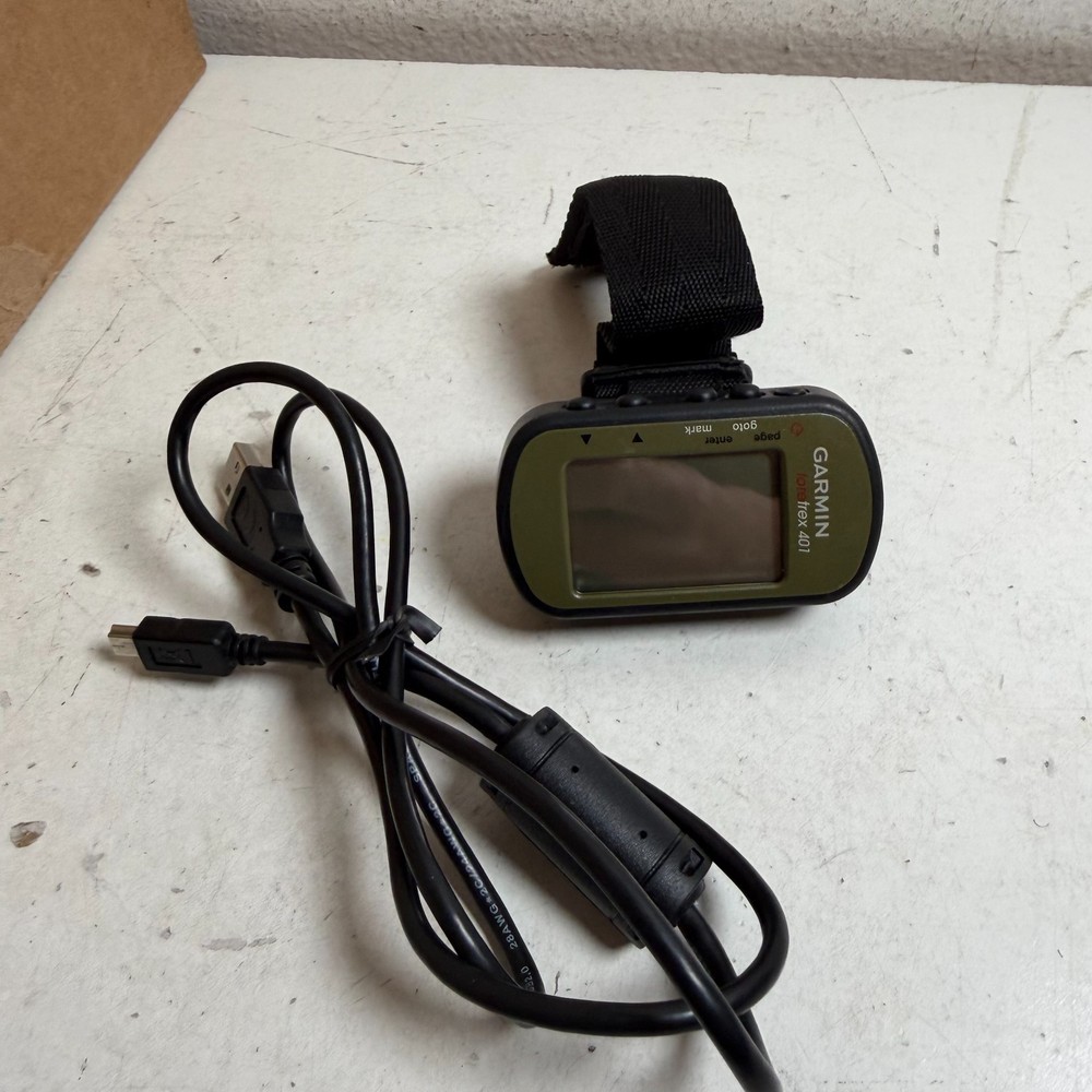Garmin Foretrex 401 Green USB Interface Stopwatch Waterproof Altimeter GPS