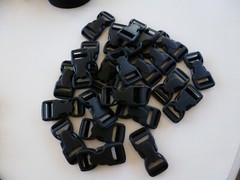 LARGE SELECTION OF INTERLOCKING FASTENERS AND WEBBING