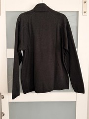 Patagonia Men’s Black Half-Zip Fleece Pullover