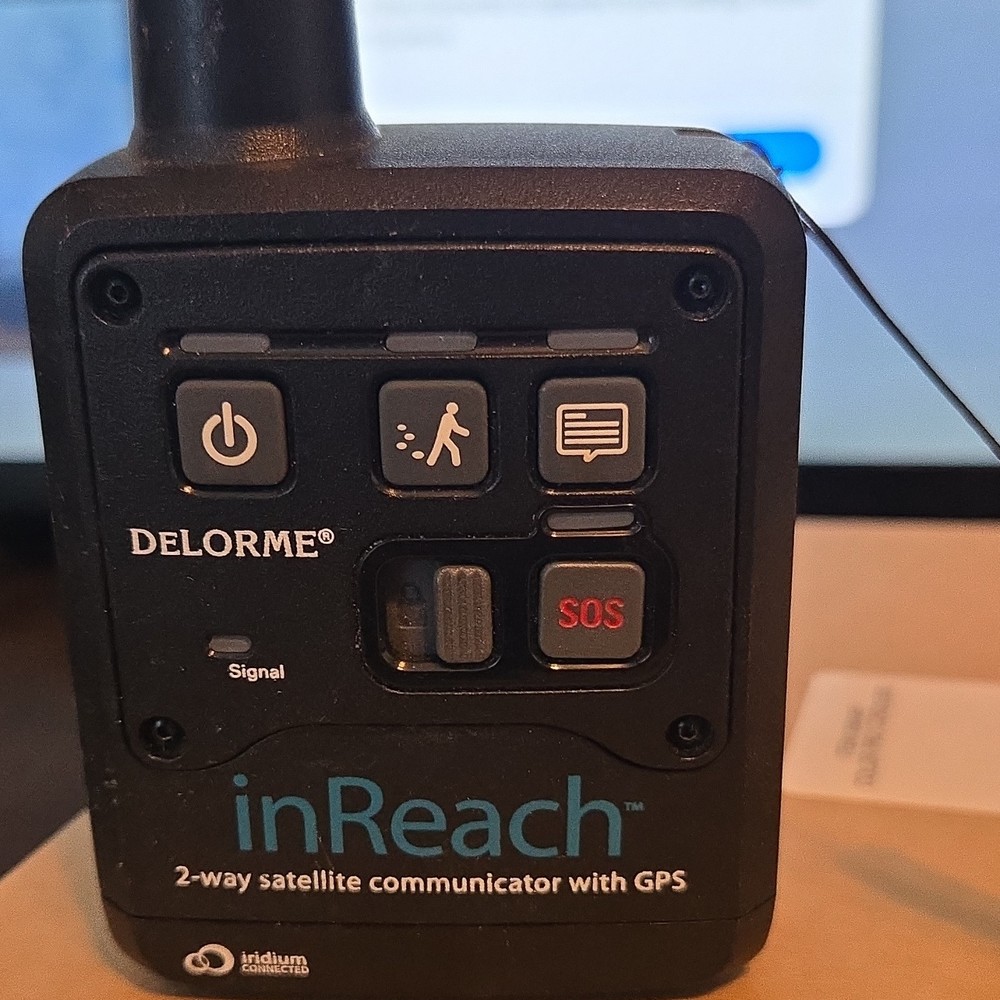 DeLorme inReach GPS 2-Way Satellite Communicator, SOS Button, Black, Hiking