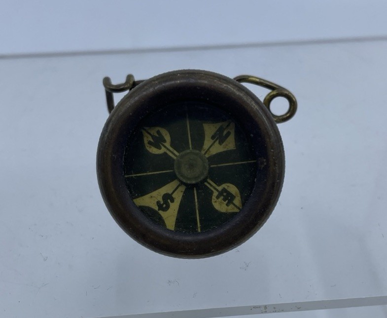 Marble’s Coat Compass Gladstone Michigan brass pin back screw case