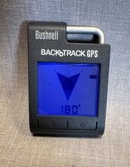 Bushnell Backtrack 360100 Portable 2.25″x3″ Point-3 Handheld GPS Compass WORKS!