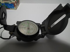 Vintage Lensatic compass Made in Taiwan from Elliot’s hardware Great condition