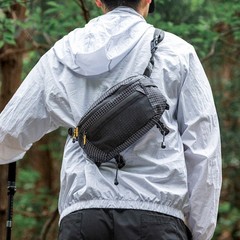 Outdoor Chest Bag Lightweight Portable Design Moisture-proof Partition