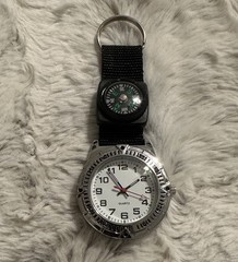 Dreams Unlimited Travel Quartz Watch w/ Compass Keychain 40mm Running