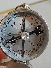 NYMA Vintage PIC military Compass Lock Direction Arrow Made in Germany 9d68